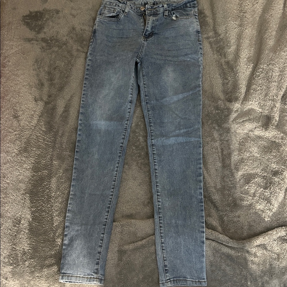 SHEIN Light Blue Denim Jeans